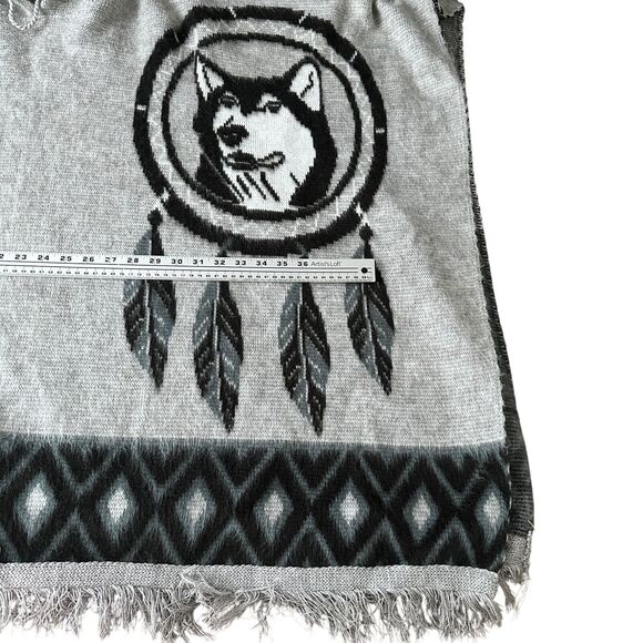 Tejidos Ruminahui Wolf Dreamcatcher Alpaca Wool Poncho Hoodie Mens XL Gray Black - Picture 9 of 9